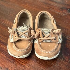 Sperry Kids tan boat shoes